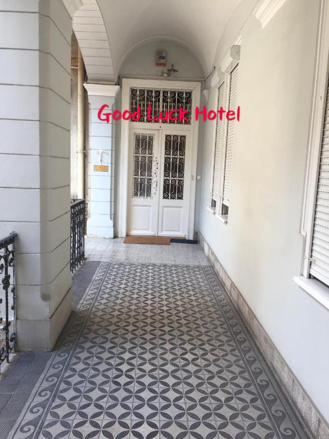 Appartement Good Luck à Budapest Extérieur photo